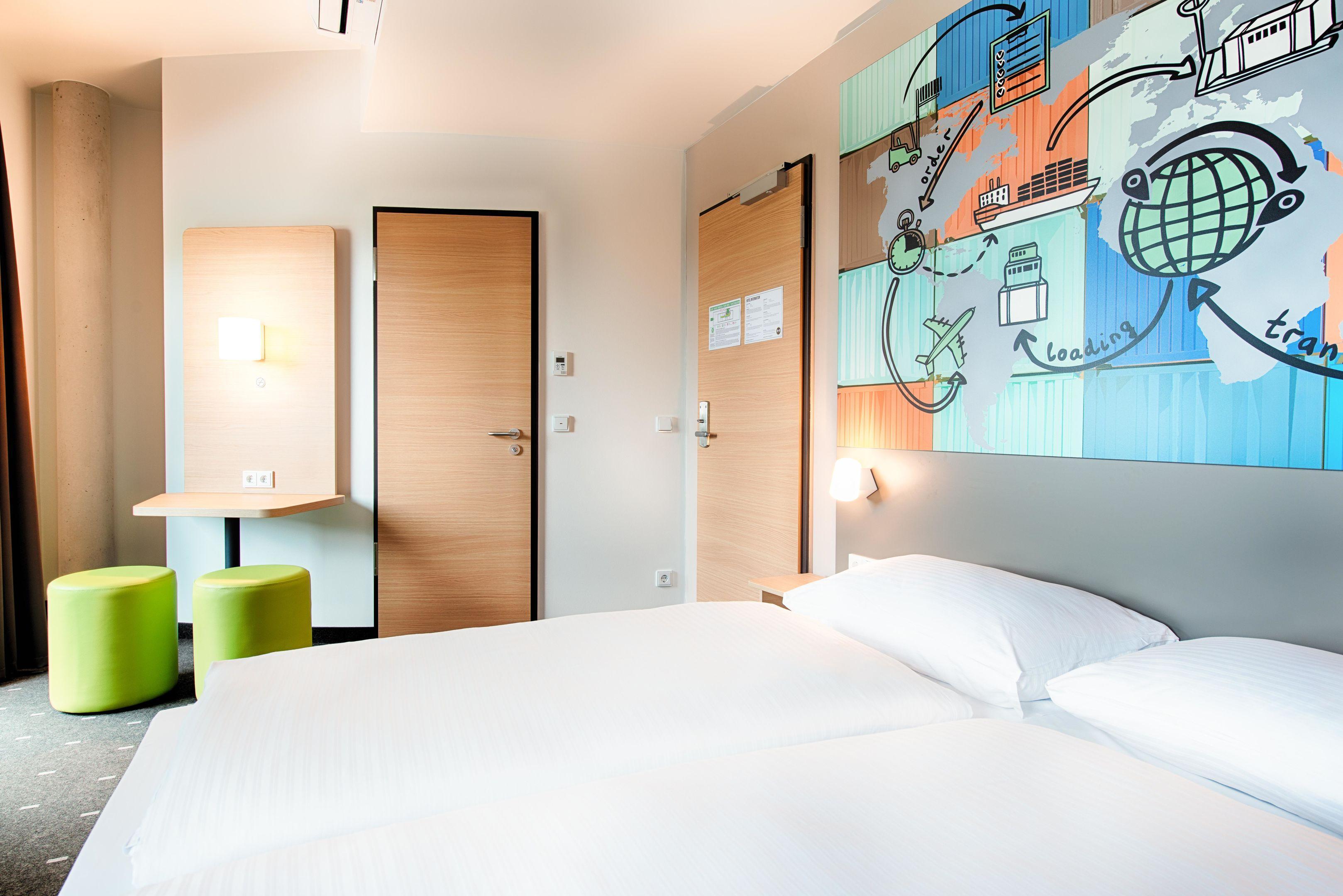 B&B Hotel Stuttgart-Neckarhafen Экстерьер фото